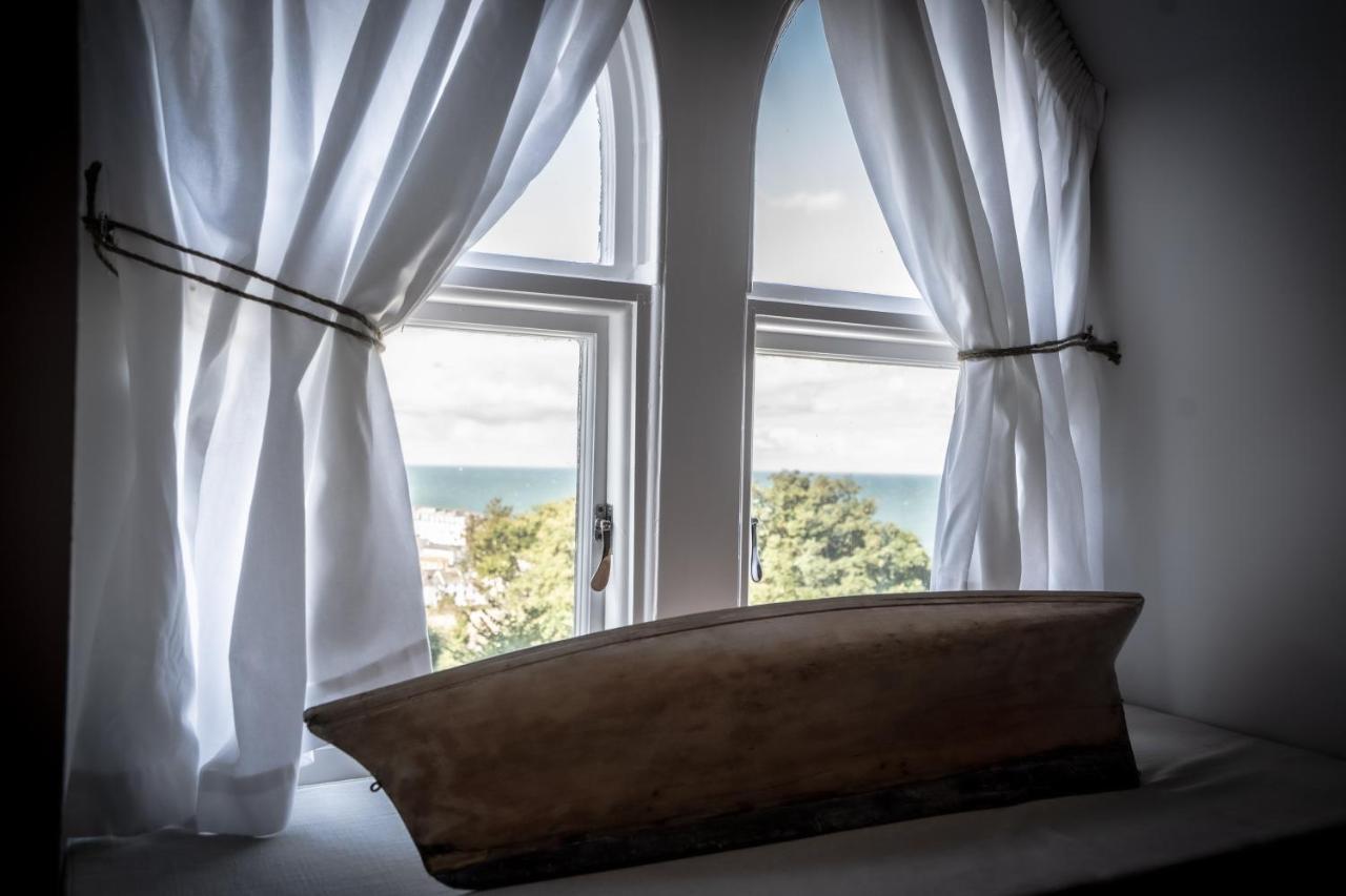 Appartement Victorian Penthouse With Panoramic Sea Views à Ilfracombe Extérieur photo